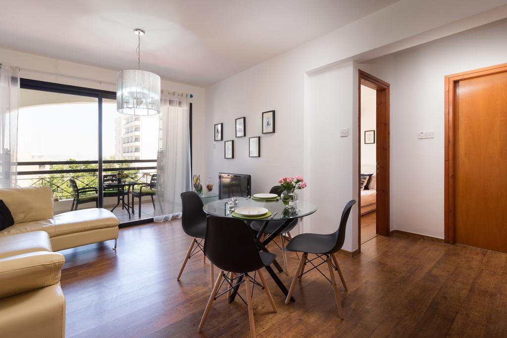 לרנקה Mama Seaside Apartment מראה חיצוני תמונה