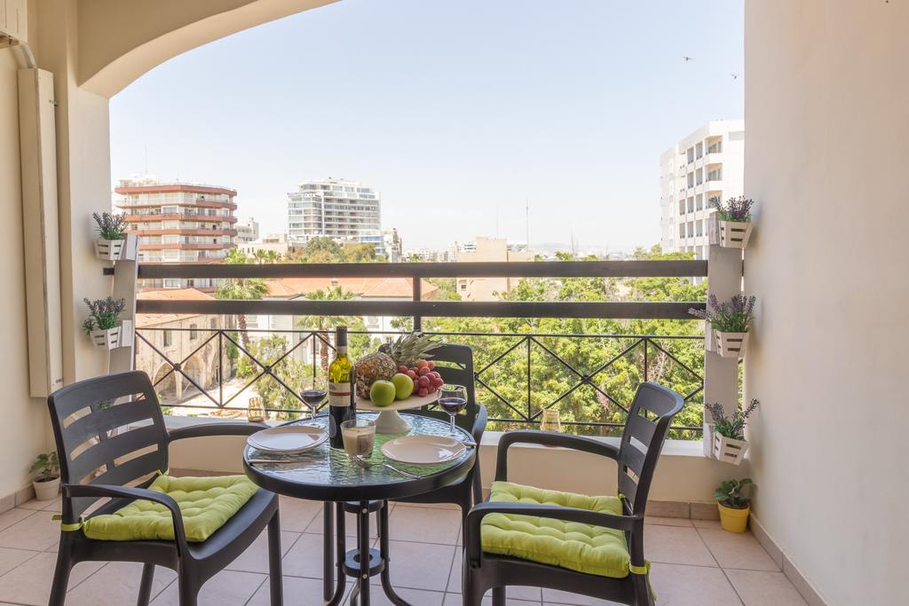 לרנקה Mama Seaside Apartment מראה חיצוני תמונה