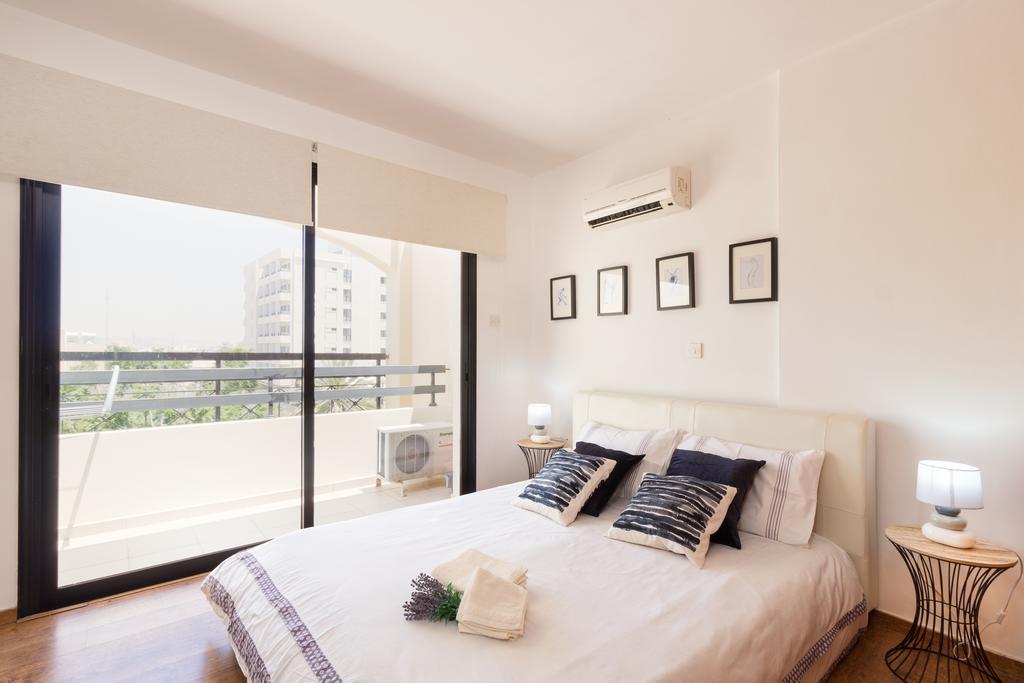 לרנקה Mama Seaside Apartment מראה חיצוני תמונה